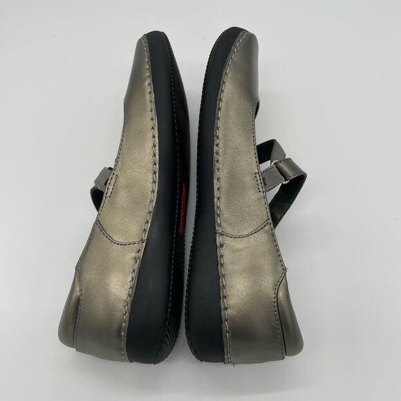 Vionic Judith Mary Jane Shoes - Metallic - US 7 - Picture 10 of 10